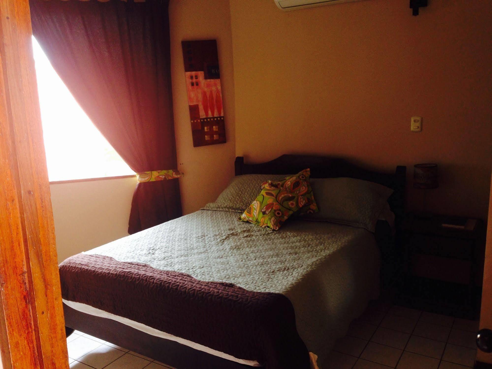 Hotel Mango Mar Хако Экстерьер фото