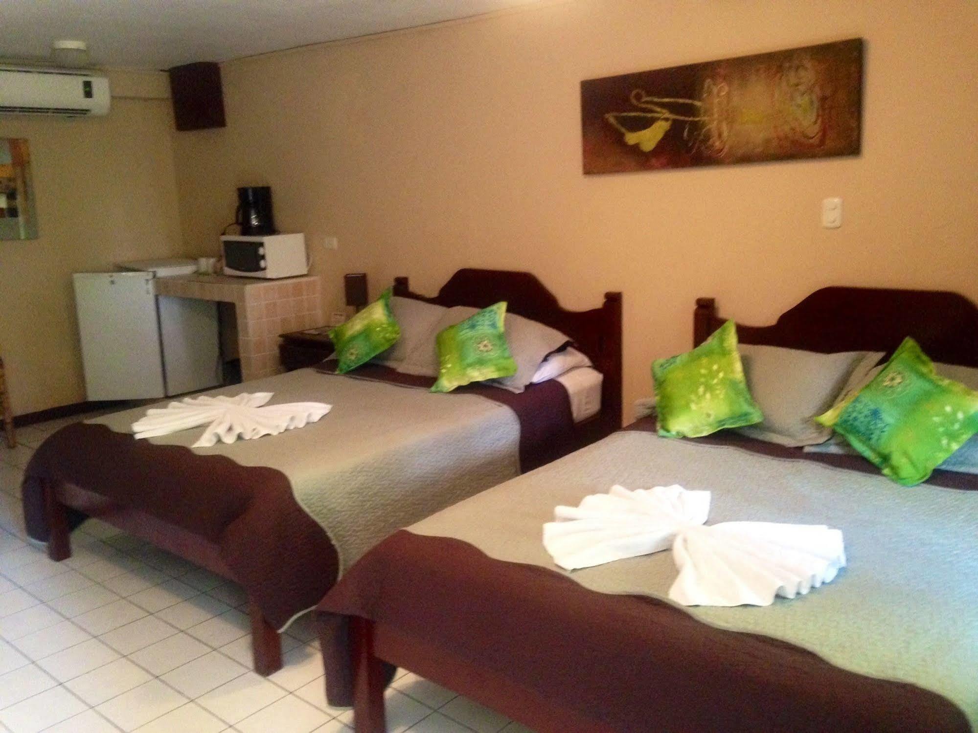 Hotel Mango Mar Хако Экстерьер фото